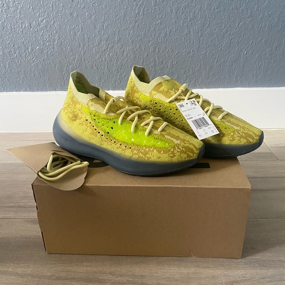 Yeezy boost 380 “Hylte Glow” - Picture 1 of 7